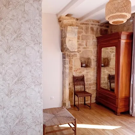 Ferienhaus Maison De La Ruelle Au Coeur De La Bastide De Avec Cour Terrasse