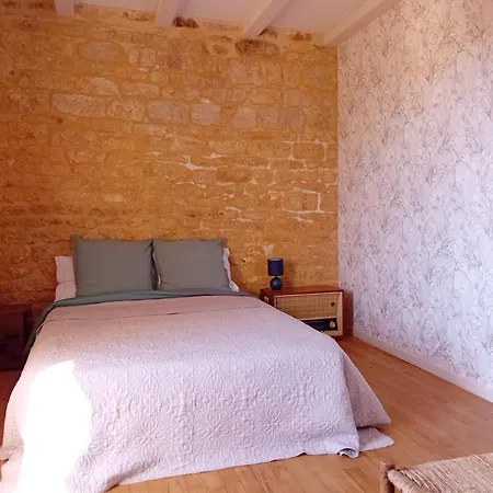 Maison De La Ruelle Au Coeur De La Bastide De Avec Cour Terrasse Holiday home Domme